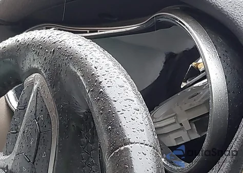 2019 Jeep Grand Cherokee Limited 4X4 from USA, damaged, VIN 1C4RJFBG4KC705306